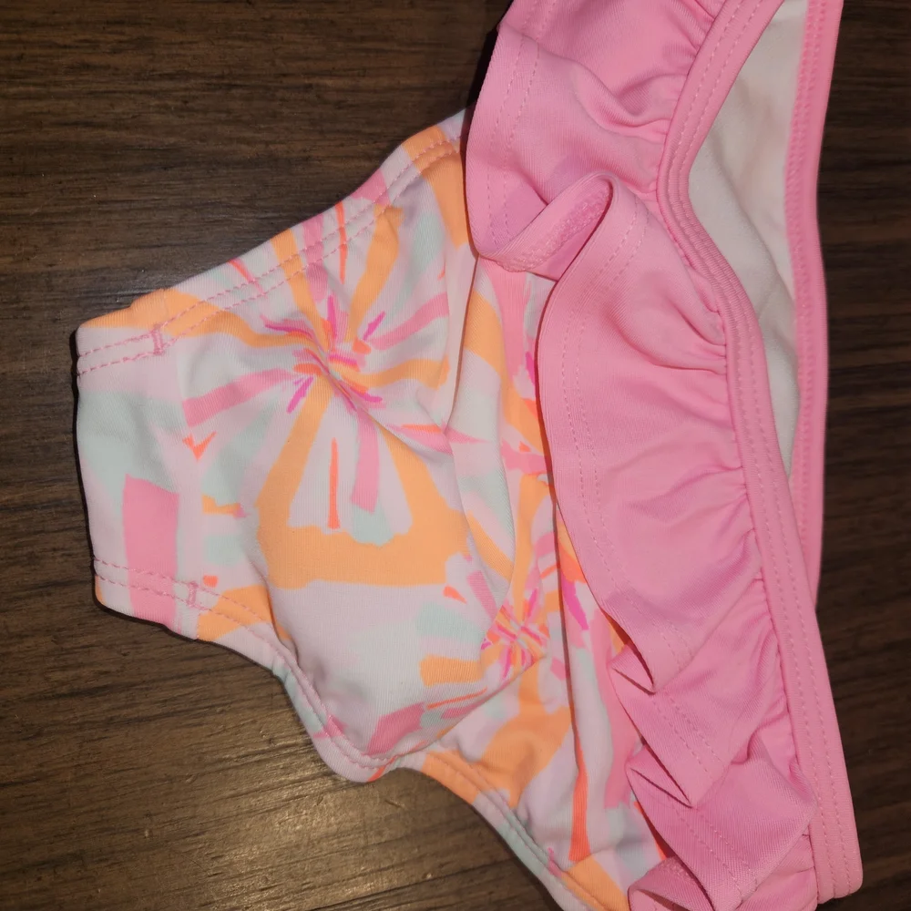 OshKosh Bgosh vibrant swim